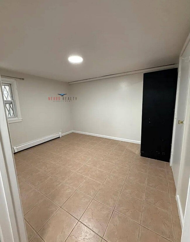 73-09 21st Ave in Queens, NY - Building Photo - Building Photo