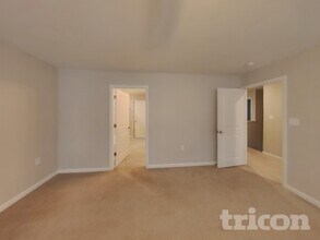 126 Calderdale Ln in Charlotte, NC - Building Photo - Building Photo