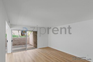 675 Sharon Park Dr in Menlo Park, CA - Building Photo - Building Photo