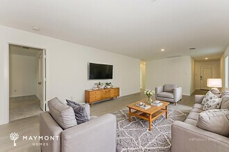 941 Birkdale Dr in Ennis, TX - Building Photo - Building Photo