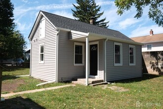 95 Craig St in Edison, NJ - Building Photo - Building Photo