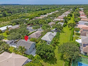7803 NW 70th Ave in Parkland, FL - Building Photo - Building Photo