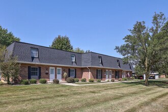 Wicklow Apartments in Saginaw, MI - Building Photo - Building Photo