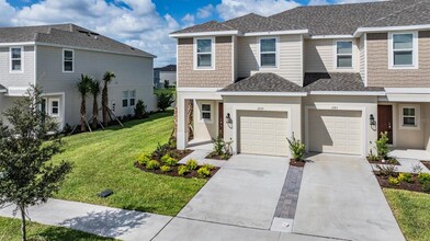 2279 Paravane Wy in Wesley Chapel, FL - Building Photo - Building Photo