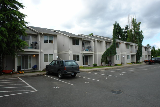 180-202 Sandy Dr N in Salem, OR - Foto de edificio - Building Photo