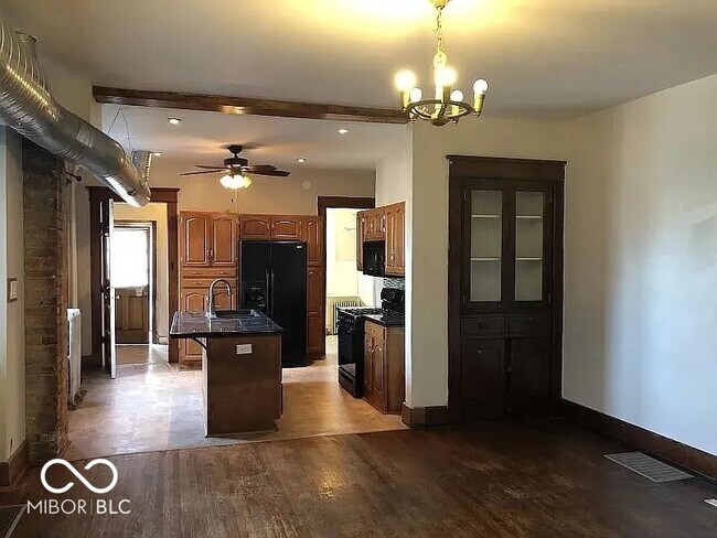 2111 N Pennsylvania St in Indianapolis, IN - Building Photo - Building Photo