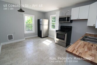 48 Congress St-Unit -Apt 48 in Rochester, NH - Building Photo - Building Photo