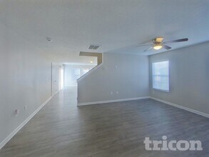 8151 Deodora Cedar Ln in Charlotte, NC - Building Photo - Building Photo