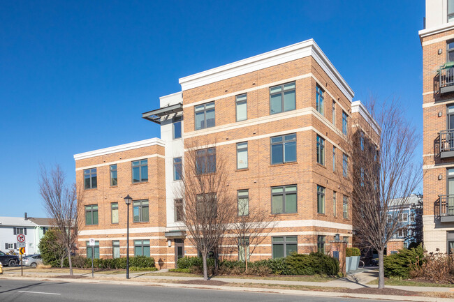 915 N Patrick St in Alexandria, VA - Building Photo - Building Photo