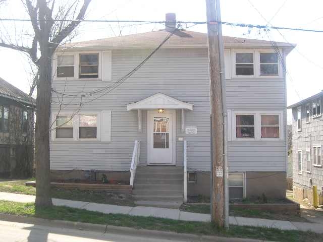 145 Division St in Madison, WI - Foto de edificio