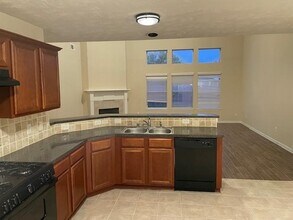3218 Quail Run Dr in Humble, TX - Building Photo - Building Photo