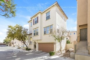 8933 Jennifer Anne Ave in Las Vegas, NV - Building Photo