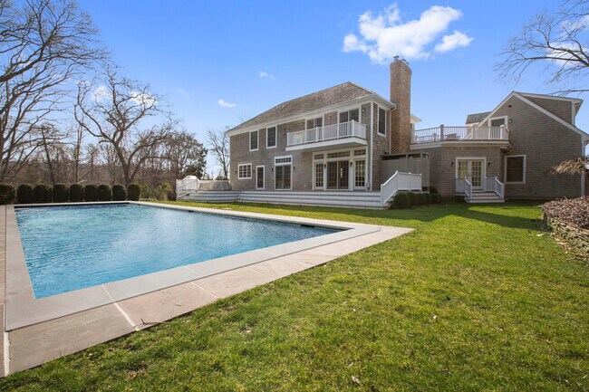 7 Mill Path in Bridgehampton, NY - Building Photo - Building Photo
