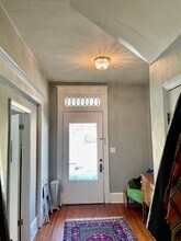 422 Woods Ave SW, Unit A in Roanoke, VA - Foto de edificio - Building Photo