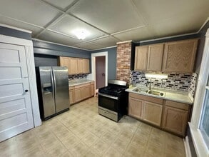 409 Rowland St in Syracuse, NY - Building Photo - Building Photo