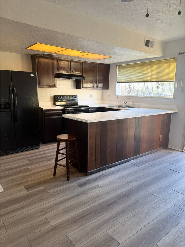 property at 7071 Chasewood Dr