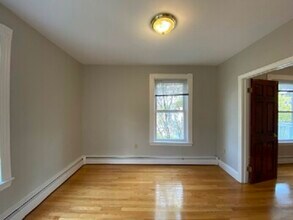 350 Allston St, Unit #3 in Cambridge, MA - Building Photo - Building Photo