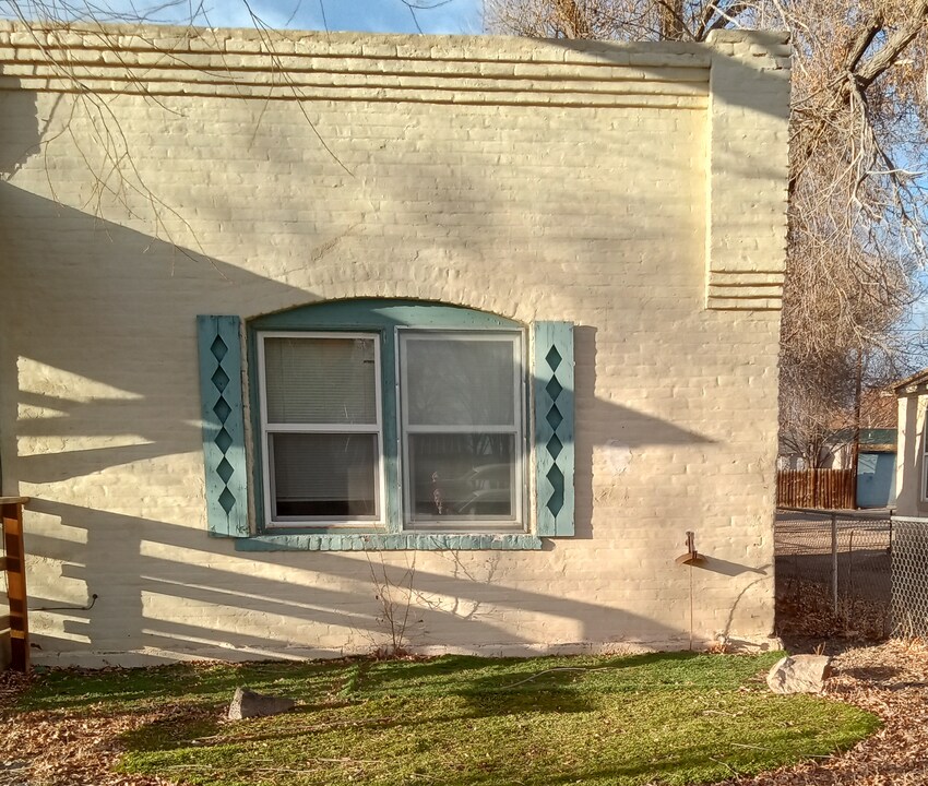419 10th St, Unit 419 in Alamosa, CO - Foto de edificio