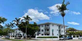 Alhambra Apartments in Miami, FL - Building Photo