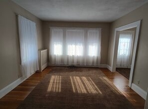 19 Surry Rd in Arlington, MA - Building Photo - Building Photo