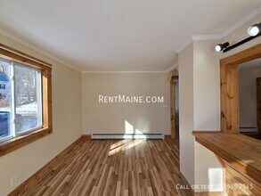 90 Newbury St in Auburn, ME - Foto de edificio - Building Photo