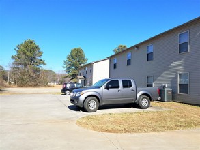 Hines 5 Four Plexes in Huntsville, AL - Building Photo - Building Photo