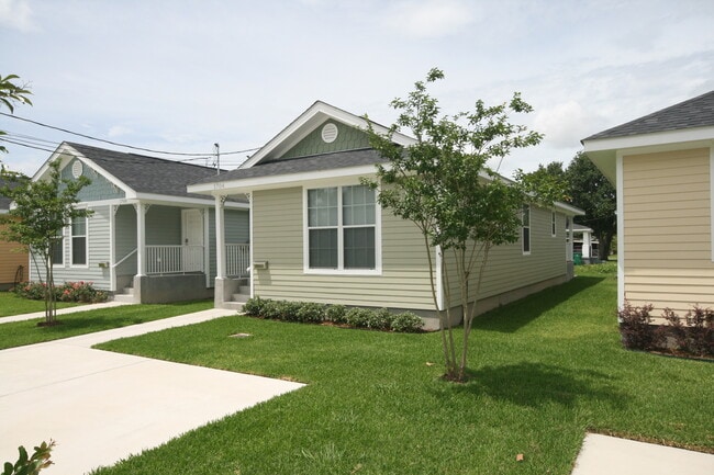 1704 Huey P Long Ave in Gretna, LA - Building Photo - Building Photo