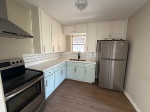 900 Sycamore Ave in McAllen, TX - Building Photo - Building Photo