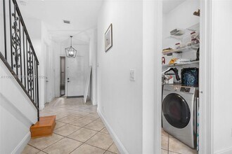 2707 SW 135th Ave in Miramar, FL - Building Photo - Building Photo