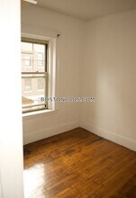 1315 Commonwealth Ave in Boston, MA - Building Photo - Building Photo