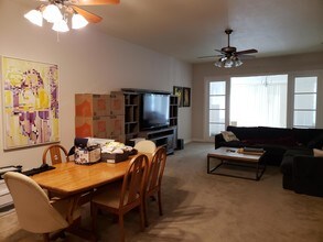 6 Harbour Isle Dr E-Unit -104 in Fort Pierce, FL - Building Photo - Building Photo