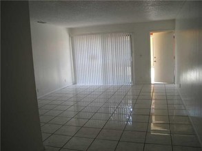 3159 Coral Ridge Dr in Coral Springs, FL - Building Photo - Building Photo