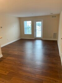 Forrest Landing photo'