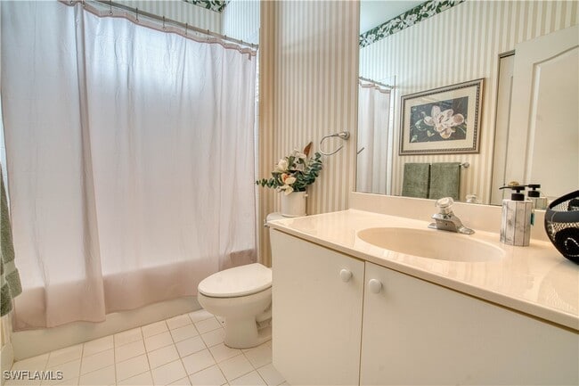 9371 Lake Abby Ln in Bonita Springs, FL - Building Photo - Building Photo