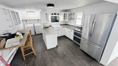 12 Ordway Ln in North Creek, NY - Building Photo - Building Photo