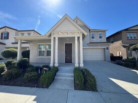 456 Chickasaw St in Ventura, CA - Building Photo