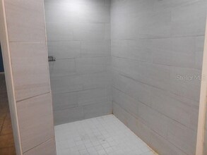 2312 22nd Ave SW in Largo, FL - Foto de edificio - Building Photo