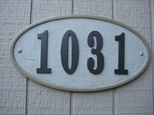 property at 1031 Chadwick Cir