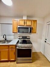 9845 Rosecrans Ave, Unit 1bdrm ADU in Bellflower, CA - Building Photo - Building Photo