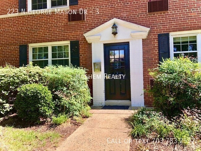 property at 223 N George Mason Dr