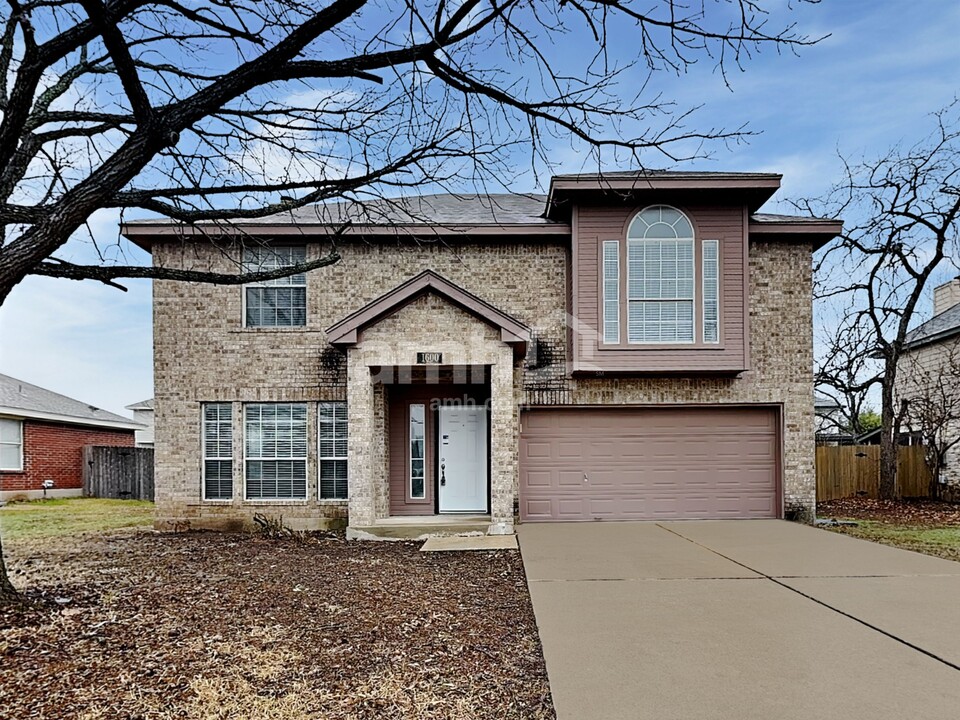 1600 Whirlwind Trail in Round Rock, TX - Building Photo