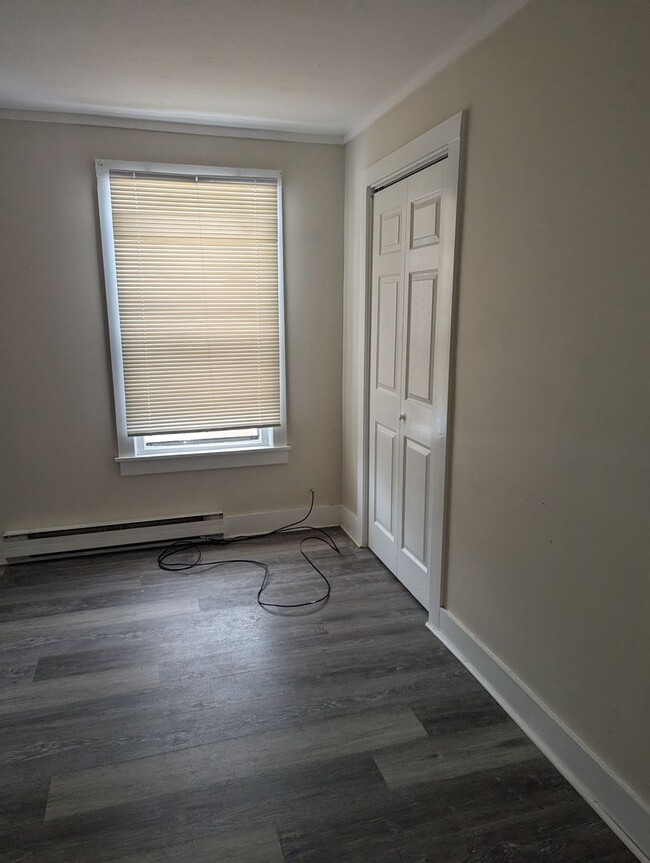10 Village St in Willington, CT - Building Photo - Building Photo