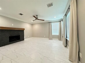 11407 Sagecreek Dr in Houston, TX - Building Photo - Building Photo