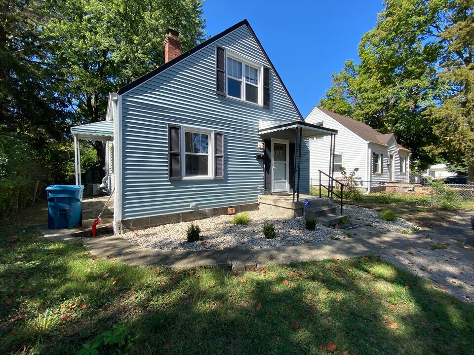 4254 Boulevard Pl in Indianapolis, IN - Foto de edificio