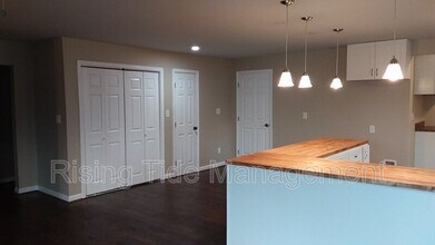 824 9th Ave in Pleasant Grove, AL - Building Photo - Building Photo