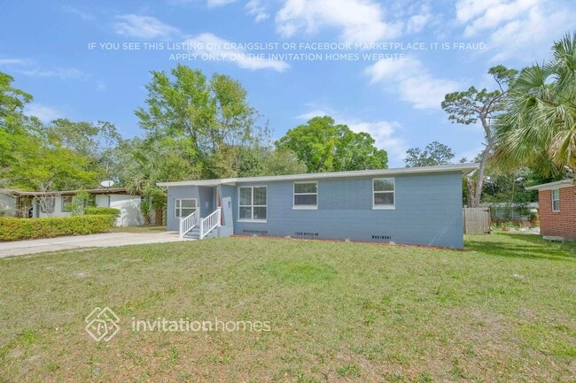 2527 Oak Summit Dr in Jacksonville, FL - Building Photo - Building Photo