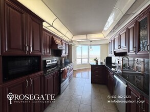 22 Hanover Rd in Brampton, ON - Building Photo - Building Photo