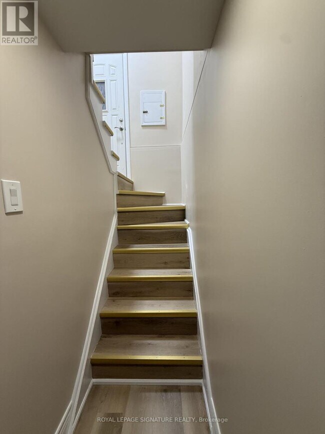 67 Hart Ave in Toronto, ON - Building Photo - Building Photo