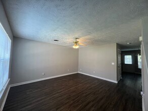 1512 Center Pt in Murfreesboro, TN - Building Photo - Building Photo
