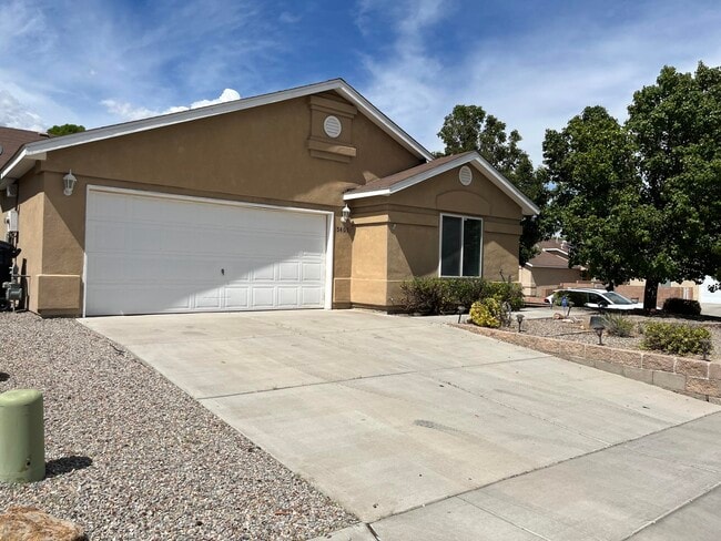 property at 5401 Summer Ridge Rd NW